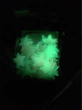 Cargar imagen en el visor de la galería, 100 Estrellas Refractivas Brillan En La Oscuridad