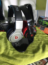Cargar imagen en el visor de la galería, Base Soporte De Abs Para Audífonos Beats Bose Jbl Sony Gamin