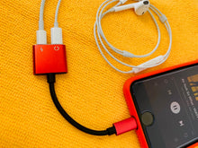 Cargar imagen en el visor de la galería, Adaptador Lightning Para iPhone Dual Audio Y Carga